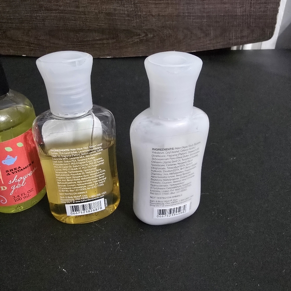 Bath & Body Works Fragrance, Lotion And Shower Gel Lot Of 5 - Picture 5 of 6